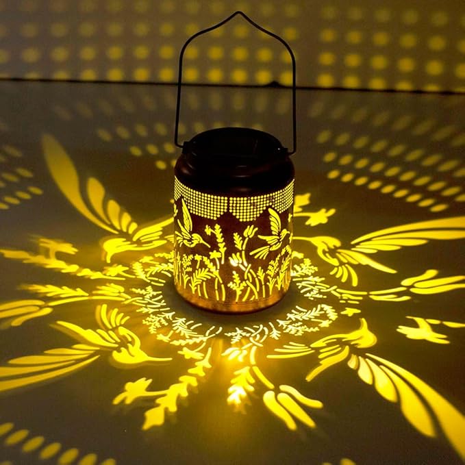 Hummingbird Solar Lanterns Outdoor Waterproof,Metal Garden Decor Hummingbird Gifts Hanging Solar Lanterns Outdoor Lights for Patio, Yard, Poch,Table Birthday Gifts for Women Mom