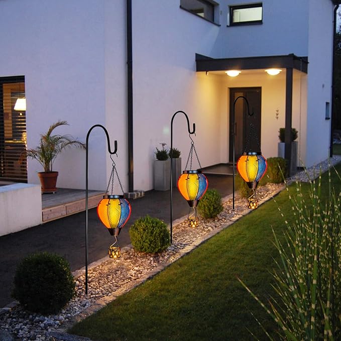 Hot Air Balloon Solar Lantern with Flickering Flame, Hanging Solar Lantern Metal Outdoor Waterproof Lights for Garden Yard Porch Patio Decorations Christmas Gifts (Multi-Colored Glass)