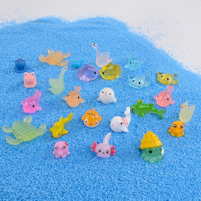 150 Pcs Mini Resin Animals Miniature Animals Figurines Tiny Resin Animals Small Animals Figures Mini Animals for Garden Décor Micro Landscape Ornaments Kit Fairy Garden Dollhouse Accessories