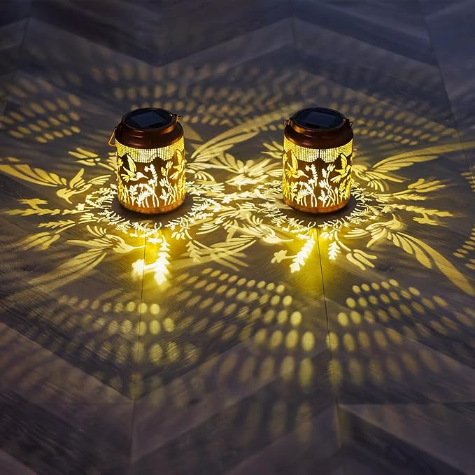 Hummingbird Solar Lanterns Outdoor Waterproof,Metal Garden Decor Hummingbird Gifts Hanging Solar Lanterns Outdoor Lights for Patio, Yard, Poch,Table Birthday Gifts for Women Mom