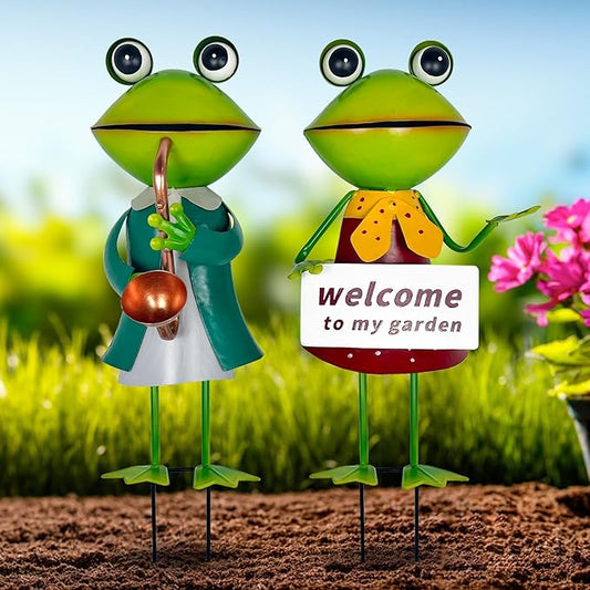 HONGLAND Metal Frog Garden Decor - Metal Frog Outdoor Statue -Outdoor Garden Decorations - 3D Frog Figurines - Christmas Holiday Lawn Patio Yard Fairy Garden Decor (with Welcome)