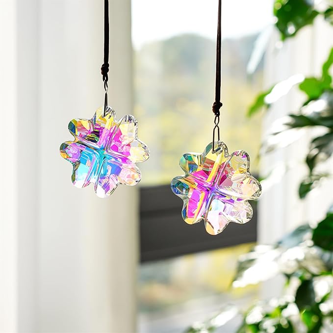 HDCRYSTALGIFTS 2PCS Crystal Prisms Suncatchers for Windows Christmas Ornaments,Lucky Four Leaf Clover Rainbow Maker Hanging Prism Sun Catchers for Home Garden Decoration,45mm