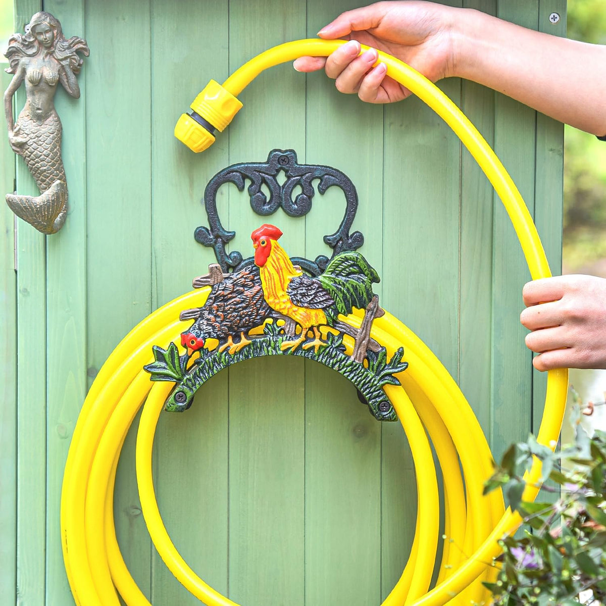 Sungmor Heavy Duty Cast Iron Hose Holder, Garden & Yard Decorative Cocks Wall Mounted Hose Butler, Water Pipe Holds, Rack, Hanger, Antique Wall Decorations
