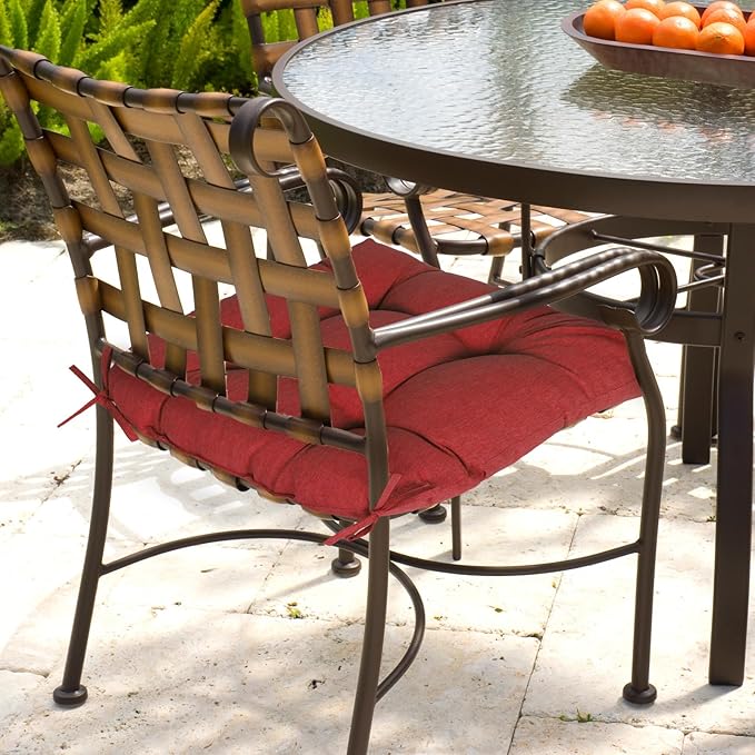 Aoodor 19" x 19" x 5" Tufted Outdoor Chair Cushions, Water Resistant & Fade Resistant Polyester Dining Chair Pads with 2 Straps for Patio Furniture, Set of 4