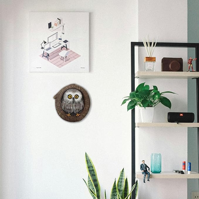 Baby Owl Resin Tree Face, Owlet Tree Hugger, Outdoor Sculpture for Tree Decorations, Whimsical Owl Garden Ornament, Tree Statue Peeker, Patio Yard Lawn Porch Decor, Durable & Waterproof Garden Present