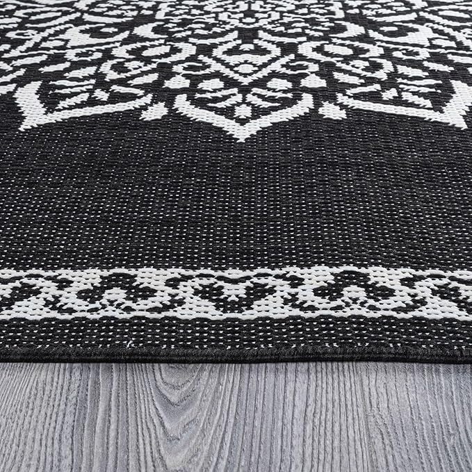 CAMILSON Outdoor Rug, 5x7 Medallion Black White Modern Area Rugs for Indoor and Outdoor Patios, Kitchen and Hallway Mats, Washable Porch Deck Outside Carpet (Medallion Black, 5 x 7)