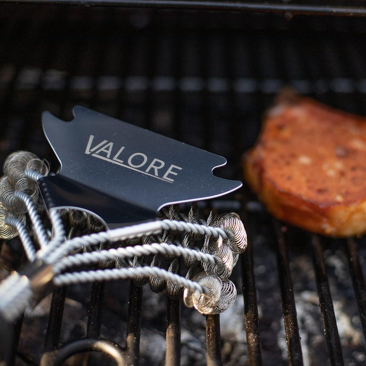 Valore BBQ Brush Bristle Free – 2 in 1 Grill Scraper & Barbecue Brush – Stainless Steel BBQ Grill Brush & BBQ Scraper Combo for Outdoor Grills – BBQ Brushes for Grill