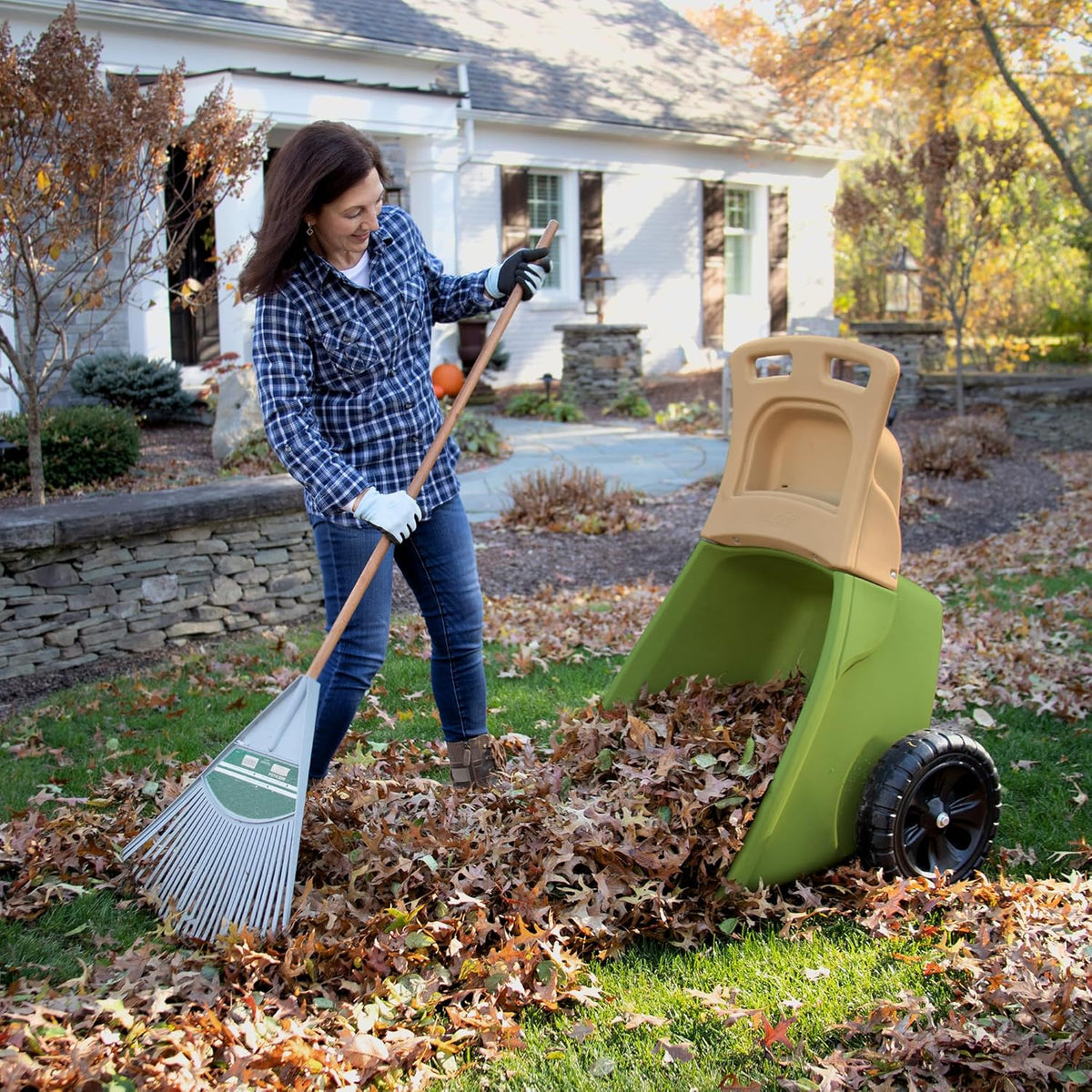 Simplay3 Easy Haul Wheelbarrow with Garden Tool Storage Tray, Durable Heavy-Duty Plastic Wheelbarrow with Large Easy Turn Wheels - Green, Made in USA…