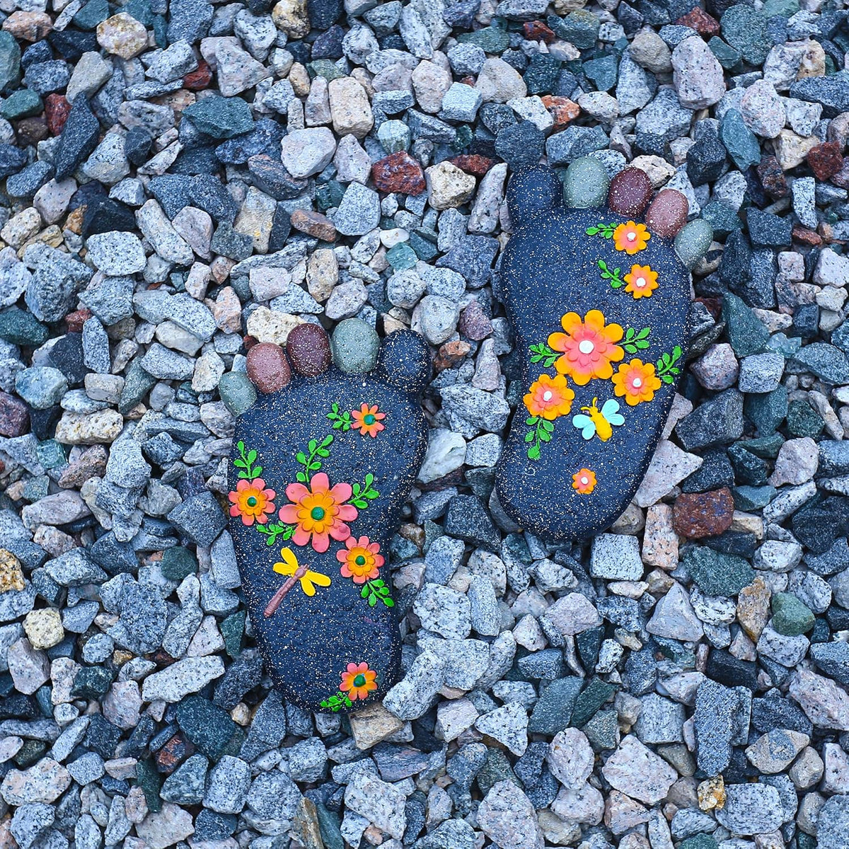 Stepping Stones Garden Decorative Stones for Patio, Deck, Garden or Sidewalk Home Decor Footprint Shaped Stepping Stones Set of 2 （Dark Grey）